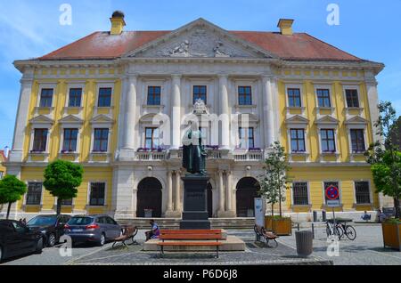 Il municipio della città medievale di Lauingen an der Donau, Schwaben (Baviera, Germania) Foto Stock