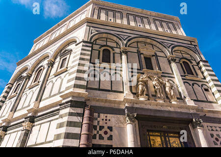 Vista al Battistero di San Giovanni a Firenze, Italia Foto Stock