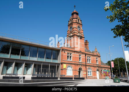 Victoria Leisure Centre presso Sneinton Piazza del Mercato, Nottingham City Nottinghamshire England Regno Unito Foto Stock