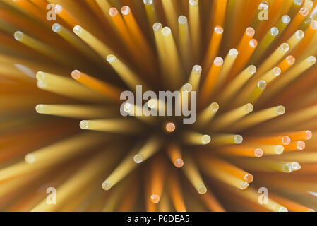 Primo piano per materie multicolore di spaghetti Foto Stock
