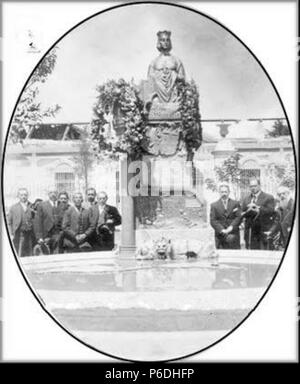 Español: Escultura de la Reina Isabel La Católica en la ciudad de Guatemala. Obra de Rafael Yela Günther. 1910 55 Isabel catolica Foto Stock