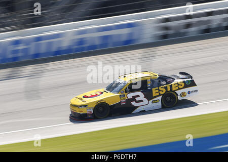 Di Joliet, in Illinois, Stati Uniti d'America. Il 29 giugno, 2018. Jeb Burton (3) prende il via alla pratica per la Overton's 300 alla gara motociclistica su pista di Chicagoland in Joliet, Illinois. Credito: Justin R. Noe Asp Inc/ASP/ZUMA filo/Alamy Live News Foto Stock