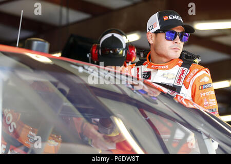 Di Joliet, in Illinois, Stati Uniti d'America. Il 29 giugno, 2018. Kyle Larson (42) è pronta per la pratica per la Overton's 300 alla gara motociclistica su pista di Chicagoland in Joliet, Illinois. Credito: Stephen A. Arce/ASP/ZUMA filo/Alamy Live News Foto Stock