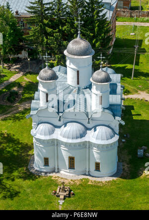 Vista del manto Cattedrale di deposizione dalla torre campanaria, Suzdal, Russia Foto Stock