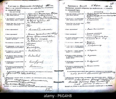 . Krekenavos RKB 1894-1904 priešsantuokin?s apklausos knyga. Krekenavos Šv?. Mergel?s Marijos ?mimo ? Dang? 1894-1904 bazilikos incontrato? Priešsantuokin?s apklausos knyga . N/A 62 Krekenavos RKB 1894-1904 PS apklausos knyga 261 Foto Stock