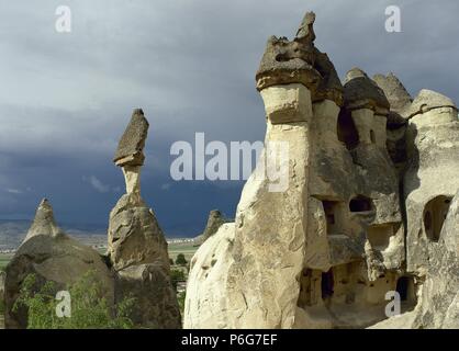 La Turchia. Cappadocia. Pasabaglari. Monk's Valley. Fata camino. Dettaglio. Anatolia centrale. Foto Stock