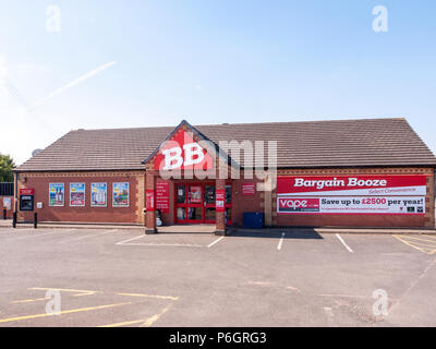 Affare Booze off in licenza Ettiley Heath vicino a Sandbach CHESHIRE REGNO UNITO Foto Stock