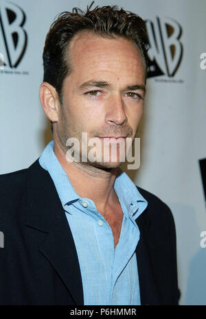 Luke Perry che arrivano al WB - tca Winter Party per la Warner molto, a Los Angeles. Gennaio 22, 2005.02-PerryLuke193 Red Carpet Event, verticale, STATI UNITI D'AMERICA, industria cinematografica, celebrità, fotografia, Bestof, arte cultura e intrattenimento, Topix celebrità moda / Verticale, meglio di, evento nella vita di Hollywood - California, moquette rossa e dietro le quinte, USA, industria cinematografica, celebrità, movie celebrità, personaggi televisivi, musica celebrità, fotografia, Bestof, arte cultura e intrattenimento, Topix, headshot, verticale, una persona, dall'anno , 2004, inchiesta tsuni@Gamma-USA.com Foto Stock