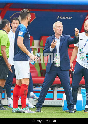 Kazan, Russia. 30 GIU, 2018. Argentina - Francia, calcio, Kazan, Giugno 30, 2018 Didier DESCHAMPS, FRA headcoach, Olivier GIROUD, FRA 9 ARGENTINA - Francia Coppa del Mondo FIFA 2018 RUSSIA, meglio di 16 , stagione 2018/2019, 30 giugno 2018 Stadium K a z a n - a r e n un a Kazan, Russia. © Peter Schatz / Alamy Live News Foto Stock