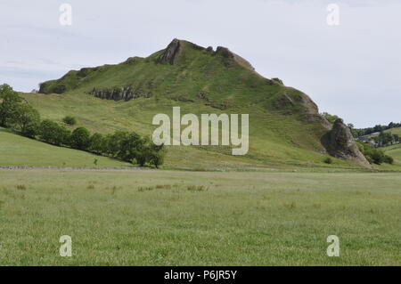 Parkhouse collina nella parte superiore della valle di colomba, Derbyshire Dales, Parco Nazionale di Peak District, Inghilterra. Foto Stock