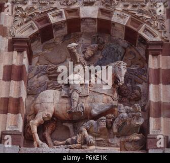 CID, EL (RODRIGO DIAZ DE VIVAR). CABALLERO castellano. 1043-1099. MONASTERIO DE SAN PEDRO CARDEÑA EN BURGOS.. La FIGURA ECUESTRE EN LA FACHADA. Foto Stock