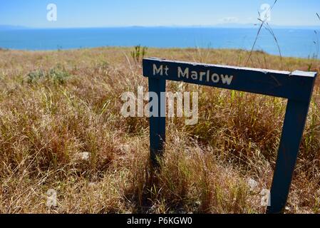 Montare Marlow segno, molti picchi di escursione al Monte Marlow, città di Townsville Queensland comune, 4810, Australia Foto Stock