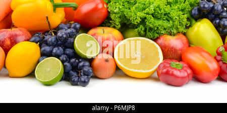 Palo grande frutti maturi e verdure isolati su sfondo bianco Foto Stock