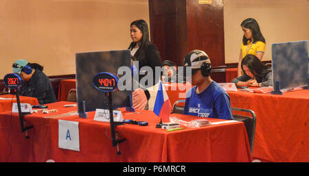 Quezon City, Filippine. 01 Luglio, 2018. Paesi di memoria gli atleti sportivi battaglia in capacità mentali e abilità mentali. Credito: Robert Oswald Alfiler/Pacific Press/Alamy Live News Foto Stock