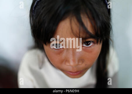 Free health clinic gestito dalle Suore Francescane Missionarie di Maria. La minoranza etnica bambino. Dalat. Il Vietnam. Foto Stock