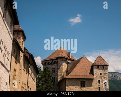 Vista sul castello di Annecy, Francia Foto Stock