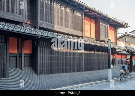 Vecchio famoso teahouse Ichiriki Chaya nel quartiere di Gion a Kyoto, Giappone Foto Stock