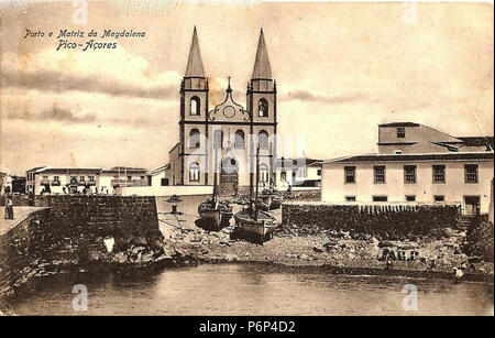 1920, Vila da Madalena, Porto Velho e Matriz da Vila da Madalena, Ilha do Pico, Arquivo de Villa Maria, Terceira, Açores. Foto Stock