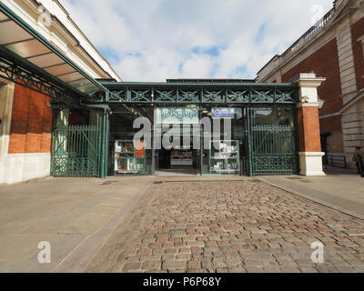 LONDON, Regno Unito - circa giugno 2018: Museo dei Trasporti di Londra Foto Stock