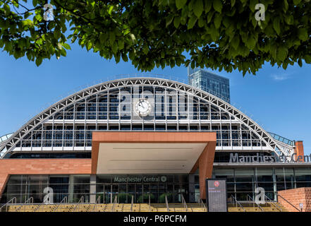 La Manchester Central Convention Center conosciuto anche come il G-MEX era una volta la principale stazione ferroviaria di Manchester Foto Stock