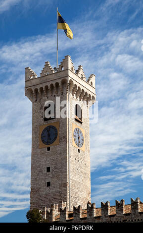 Torre del Palazzo Pretorio di Trento, Italia Foto Stock