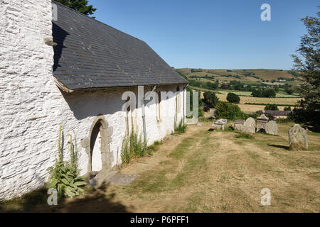 La 13c St Mary's Church, Pilleth, nei pressi di Knighton, Powys, Wales, Regno Unito. Pilleth fu sede di una famosa Welsh vittoria nella battaglia di Bryn Glas nel 1402 Foto Stock