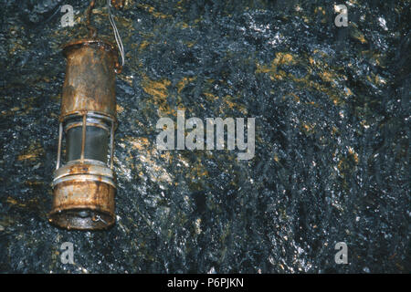 Il carbone minatore della lampada in tunnel, pioniere della miniera di carbone di Ashland, Pennsylvania. Fotografia Foto Stock