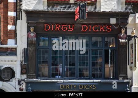 Dirty Dick's pub al Bishopsgate, London Foto Stock