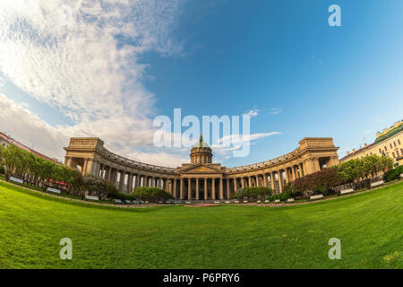 San Pietroburgo lo skyline della citta' presso la Cattedrale di Kazan, San Pietroburgo, Russia Foto Stock