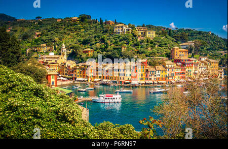 Portofino Liguria pittoresca città colorata - Genova - Italia Foto Stock