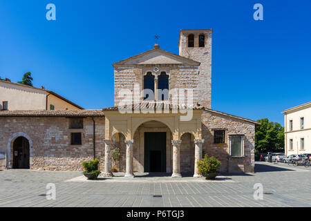 FOLIGNO, Italia - 8 agosto 2017 - Basilica di Santa Maria Infraportas a Foligno in Umbria, Italia centrale. Foto Stock