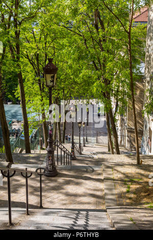 Le fasi fino a Montmartre, Paris, Francia Foto Stock