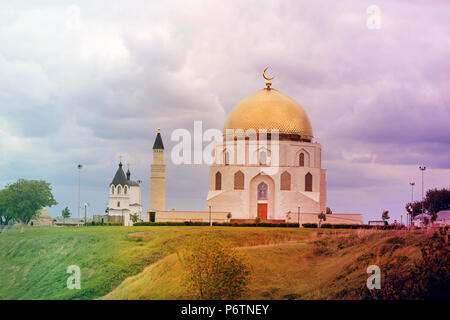 Foto di un bel monumento di accettazione dell Islam in Tatarstan Foto Stock