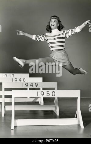 Actrice americano Vera-Ellen saltando gli anni, 1940s Foto Stock