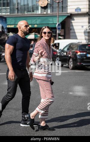 Olivia Palermo frequentando la pista Schiaparelli mostra durante la Haute Couture della settimana della moda a Parigi - Luglio 2, 2018 - Foto: Pista Manhattan ***per solo uso editoriale*** | Verwendung weltweit Foto Stock