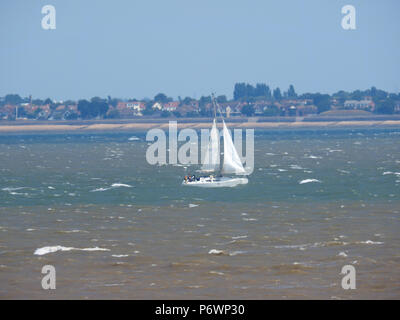 Sheerness, Regno Unito. 3 Luglio, 2018. Regno Unito: meteo soleggiate di Sheerness, Kent. Credito: James Bell/Alamy Live News Foto Stock