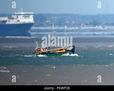 Sheerness, Regno Unito. 3 Luglio, 2018. Regno Unito: meteo soleggiate di Sheerness, Kent. Credito: James Bell/Alamy Live News Foto Stock