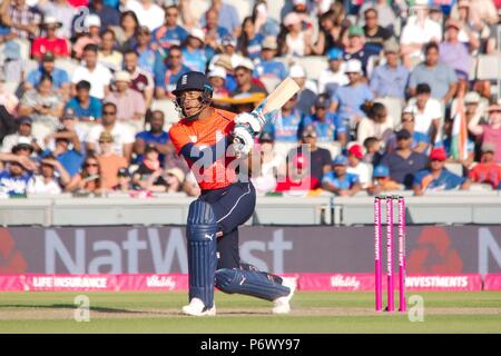 Manchester, Inghilterra, 3 luglio 2018. Chris Jordan guardando a sfera è catturato per licenziarlo contro l'India nel primo vitalità T20 International a Emirates Old Trafford. Credito: Colin Edwards/Alamy Live News. Foto Stock