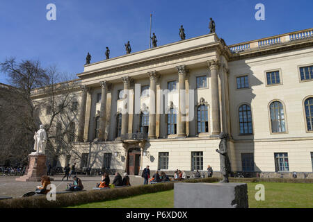 Hauptgebaeude, Humboldt-Universitaet, Unter den Linden, nel quartiere Mitte di Berlino, Deutschland Foto Stock