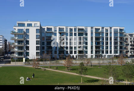 Neubauten, Parco am Gleisdreieck, il Tiergarten, nel quartiere Mitte di Berlino, Deutschland Foto Stock