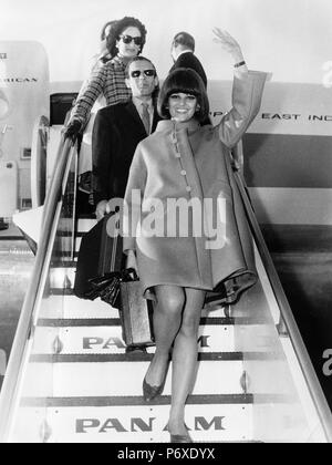 Claudia Cardinale, Roma 1966 Foto Stock
