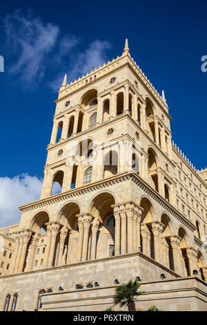 Azerbaigian, Baku, la sede del Governo, alloggiamento di diversi ministeri statali di Azerbaigian Foto Stock