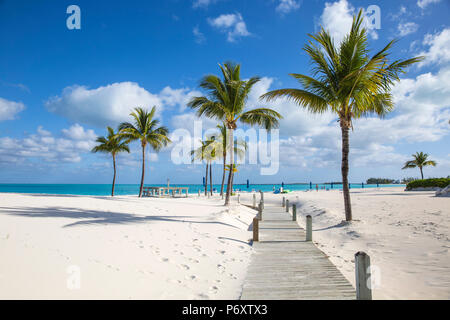 Bahamas, Isole Abaco, Great Abaco, spiaggia a Treasure Cay Foto Stock