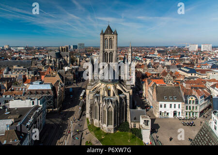 Saint Nicholas' Chiesa e dello skyline della città di Gand, Fiandre Orientali, Belgio Foto Stock