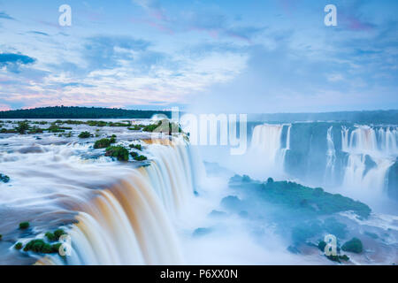 Cascate Iguacu, Stato di Parana, Brasile Foto Stock