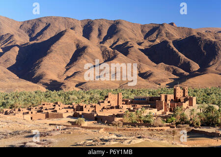 Il Marocco, Valle di Draa, Kasbah Tamnougalt Foto Stock