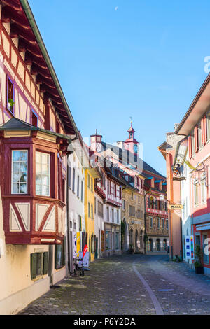 Stein am Rhein, Schaffhausen, Svizzera. Vecchia città medievale. Foto Stock