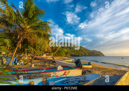 Caraibi, Trinidad e Tobago, Tobago, Castara Bay, Castara Foto Stock