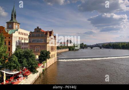 La vita di tutti i giorni per me su una perfetta giornata di sole Foto Stock