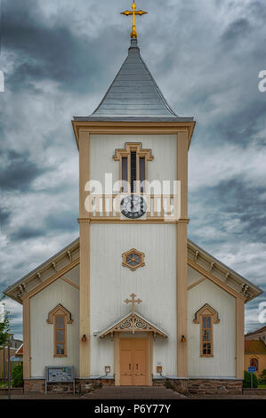 Una immagine di una vecchia chiesa di legno nella città svedese di Kungsbacka Foto Stock